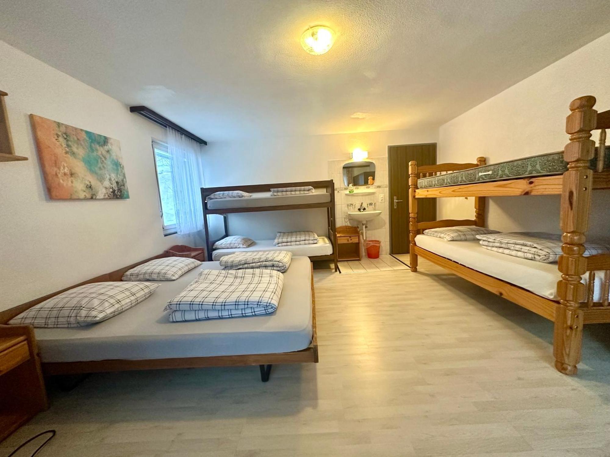 Holiday House Laerchenheim Saas-Balen Eksteriør billede