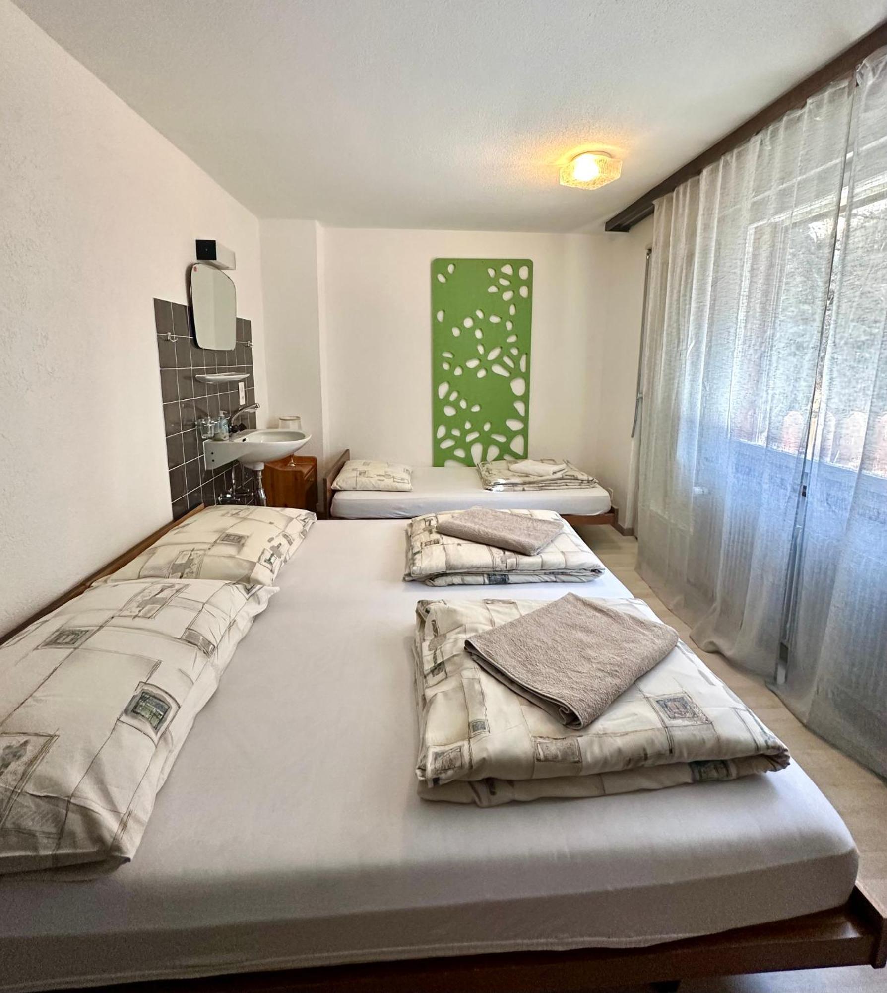 Holiday House Laerchenheim Saas-Balen Eksteriør billede